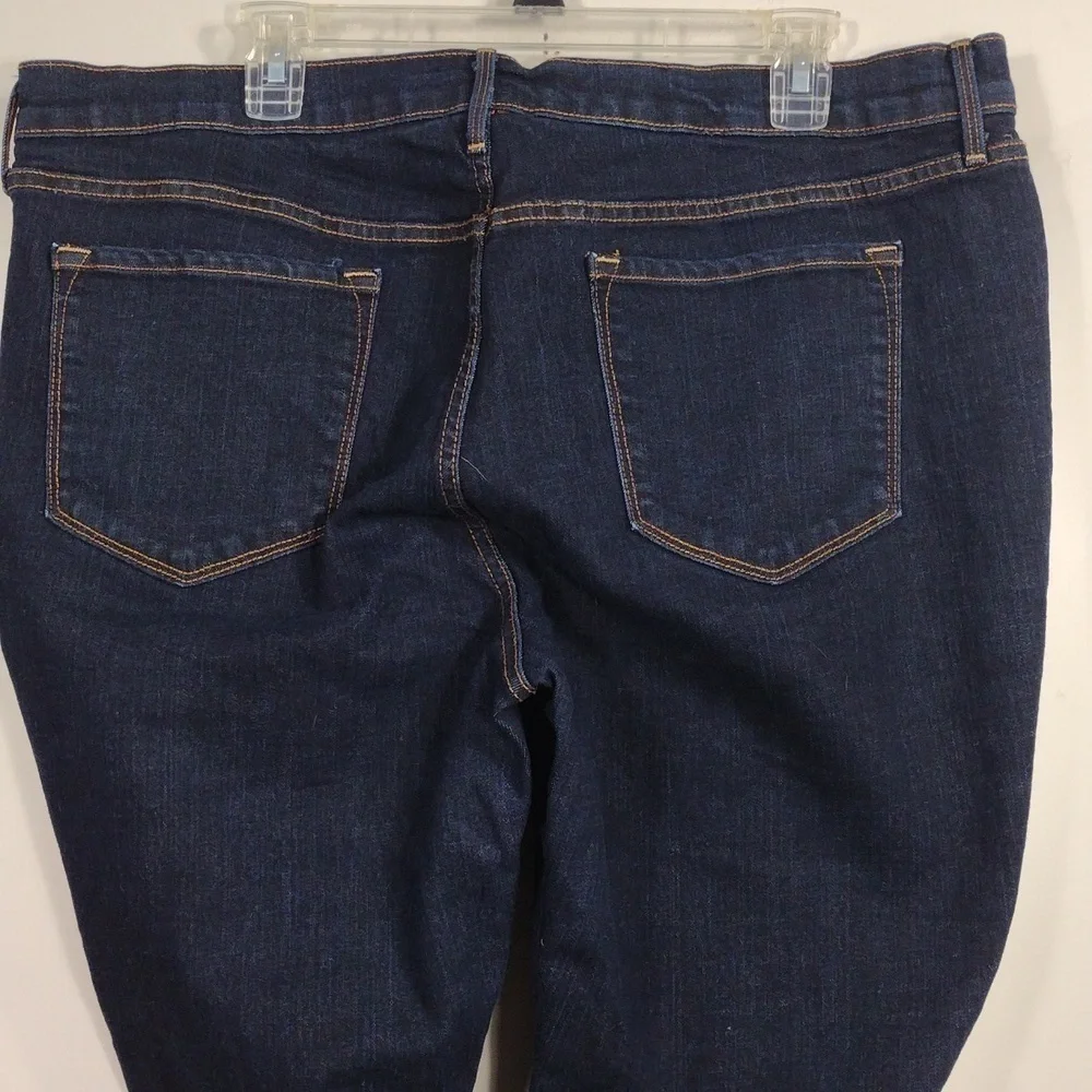 EUC Old Navy Skinny Jeans size 18 Regular - Picture 8 of 15